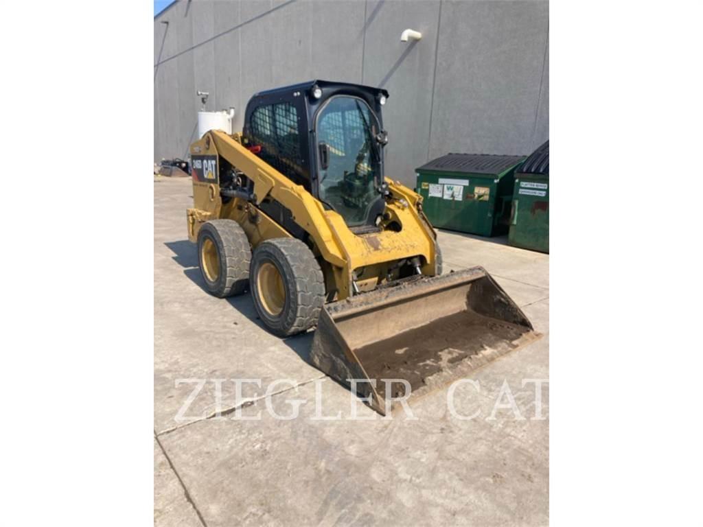 CAT 246D Carregadoras de direcção deslizante