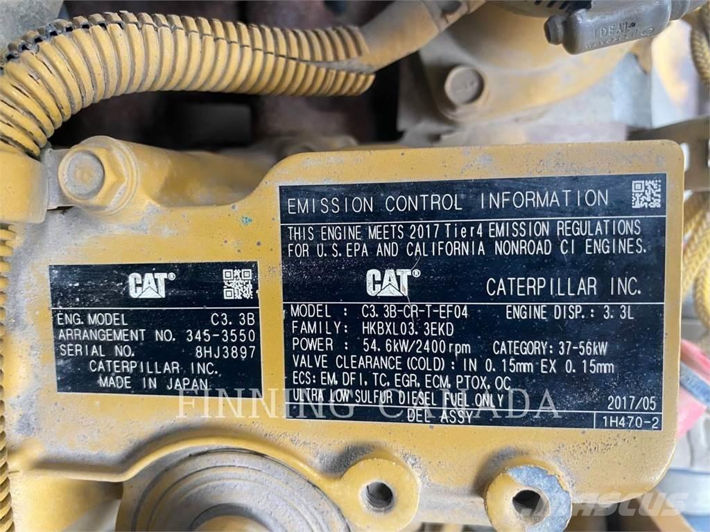 CAT 246D Carregadoras de direcção deslizante