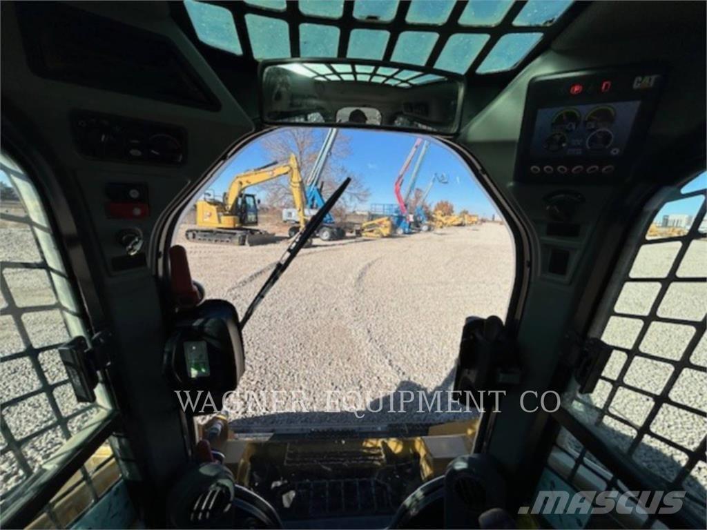 CAT 246D Carregadoras de direcção deslizante