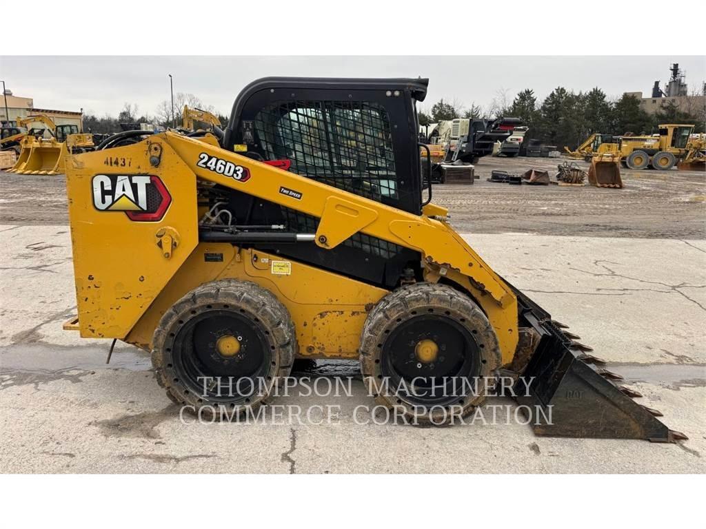 CAT 246D3 Carregadoras de direcção deslizante