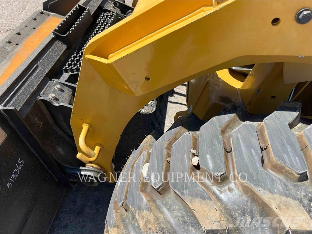 CAT 246D3 Carregadoras de direcção deslizante