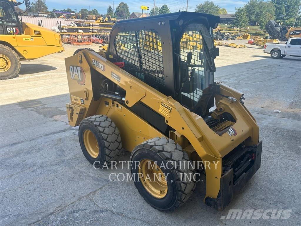 CAT 246D3 Carregadoras de direcção deslizante
