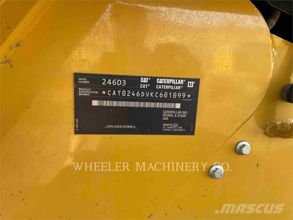 CAT 246D3 C3H2 Carregadoras de direcção deslizante