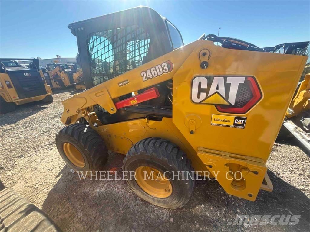 CAT 246D3 C3H2 Carregadoras de direcção deslizante