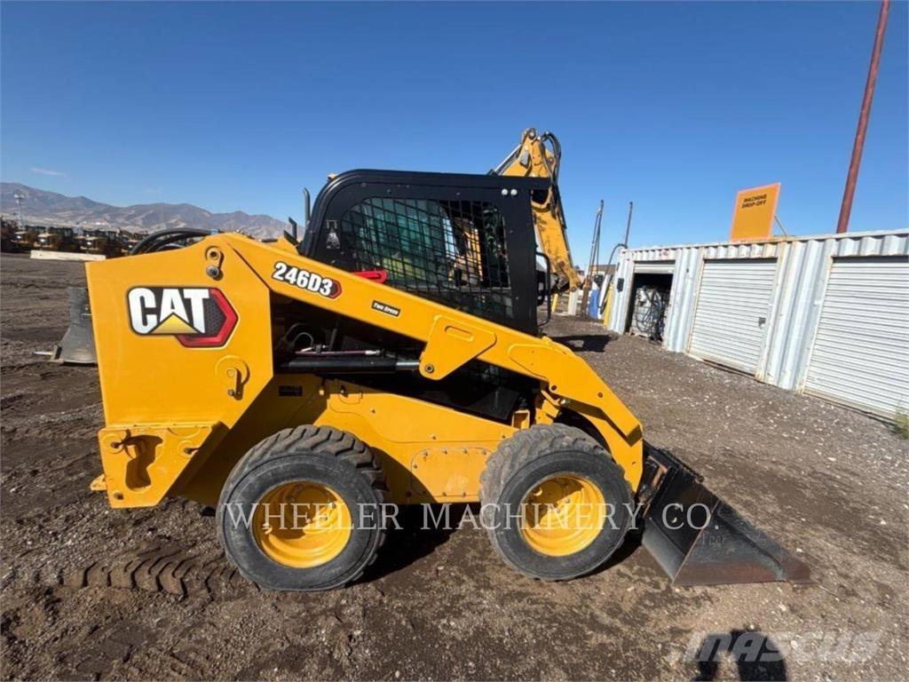 CAT 246D3 C3H2 Carregadoras de direcção deslizante