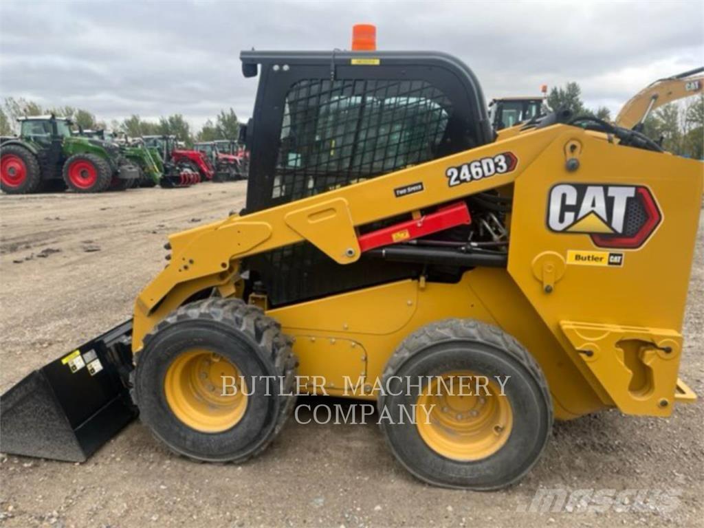 CAT 246D3 C3H2 Carregadoras de direcção deslizante