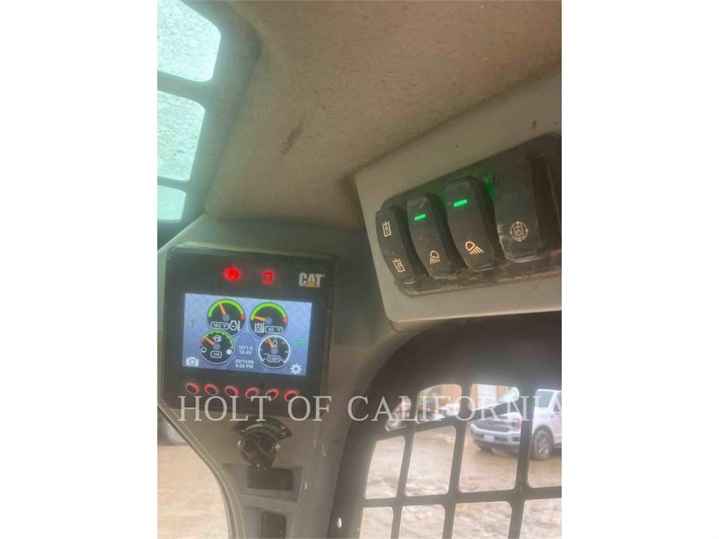 CAT 246D3 HF Carregadoras de direcção deslizante