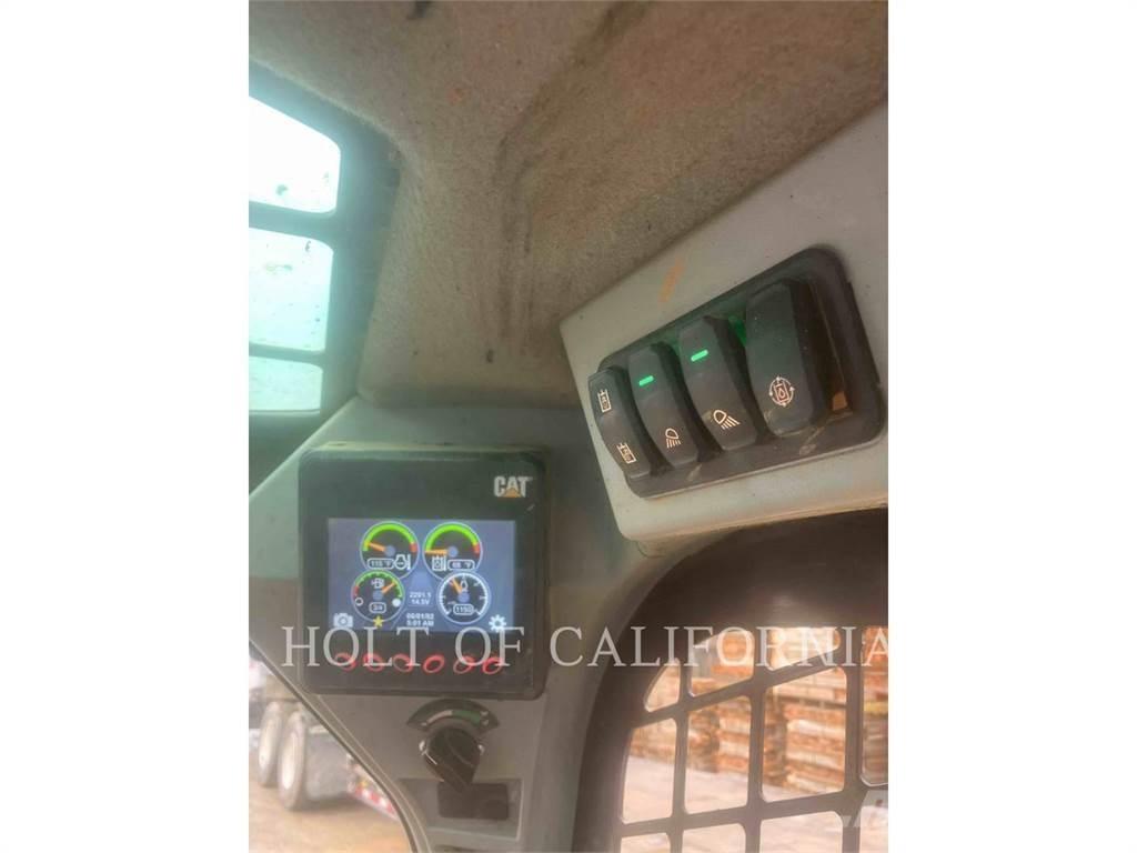 CAT 246D3 HF Carregadoras de direcção deslizante