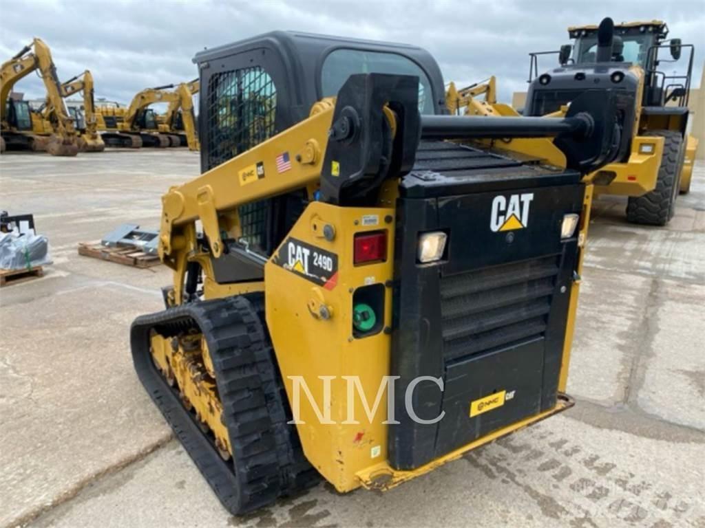 CAT 249D Carregadoras de direcção deslizante