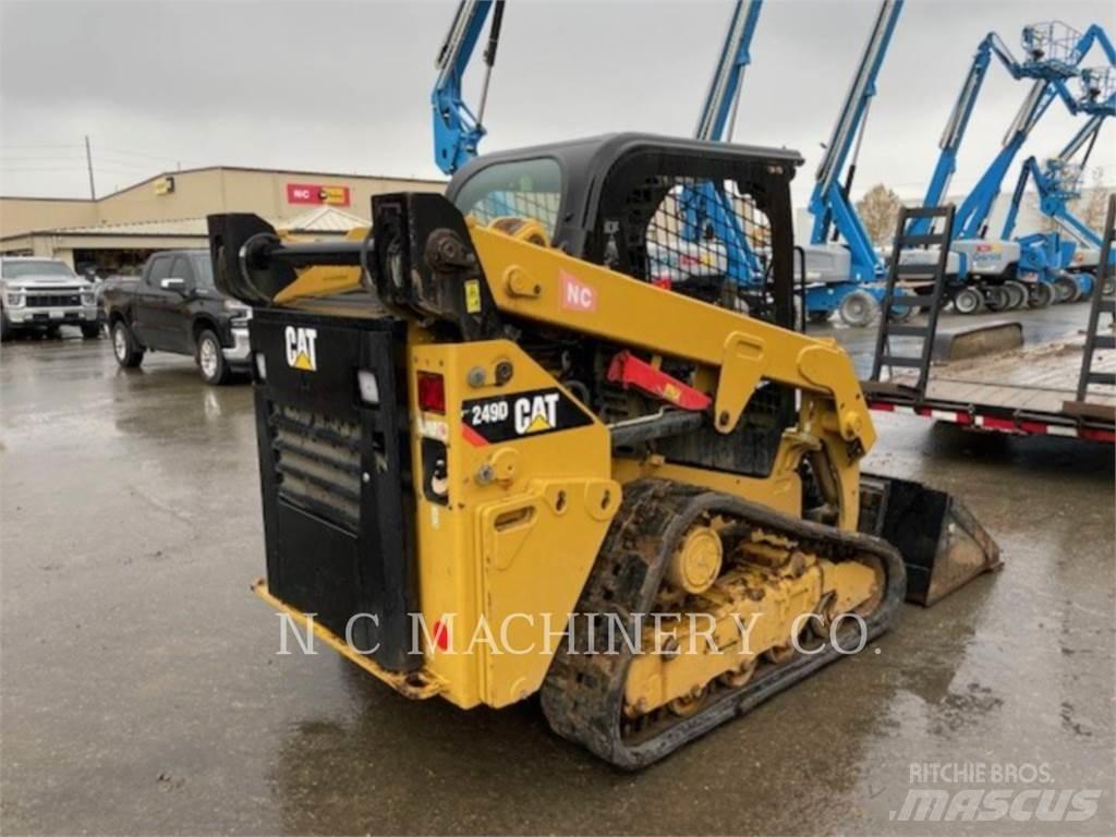 CAT 249D Carregadoras de direcção deslizante