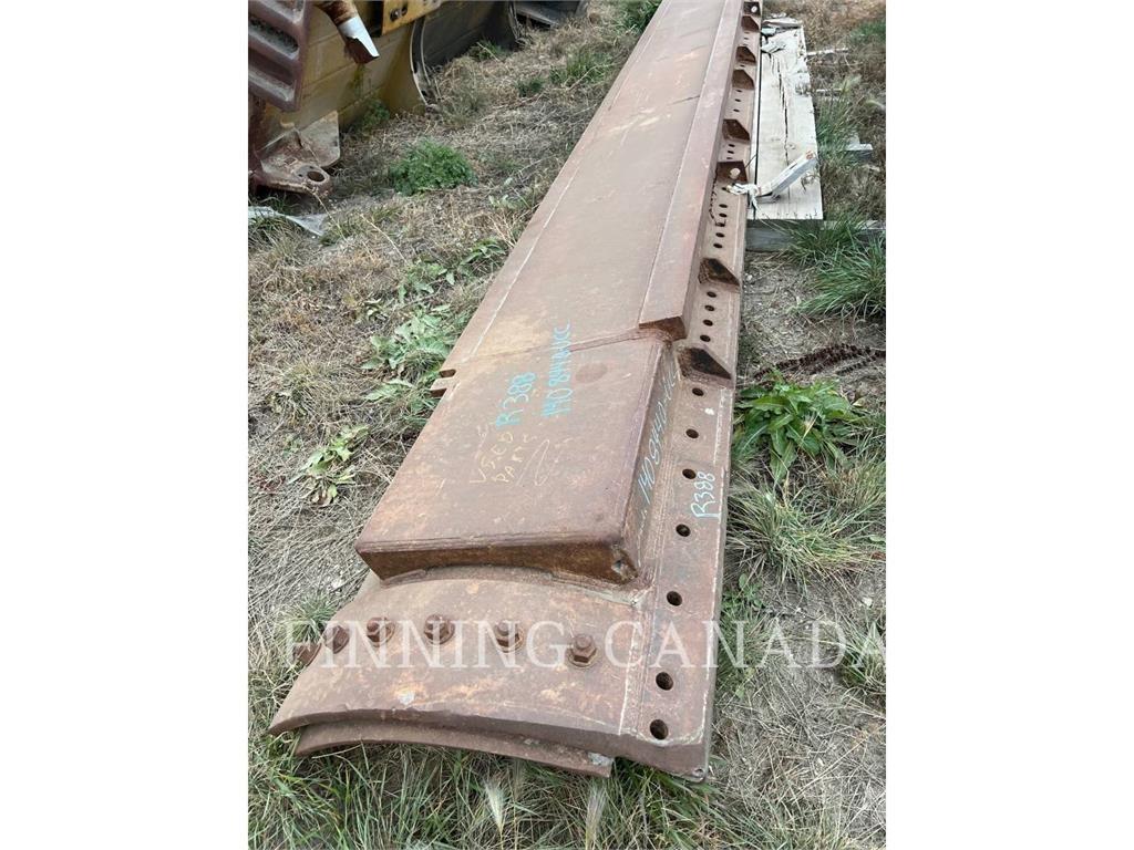CAT 24M Lâminas