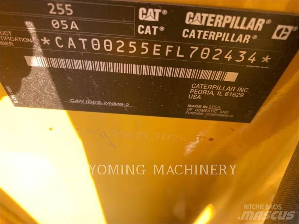 CAT 255 Carregadoras de direcção deslizante