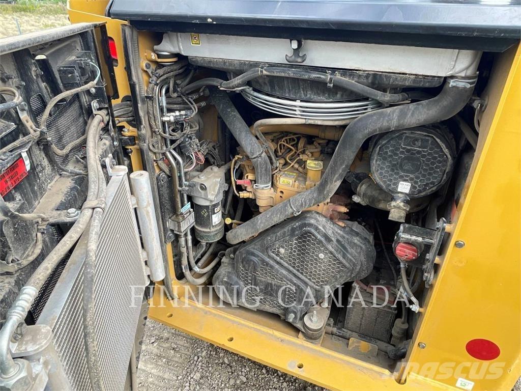 CAT 255-05 Pás Carregadoras de rastos