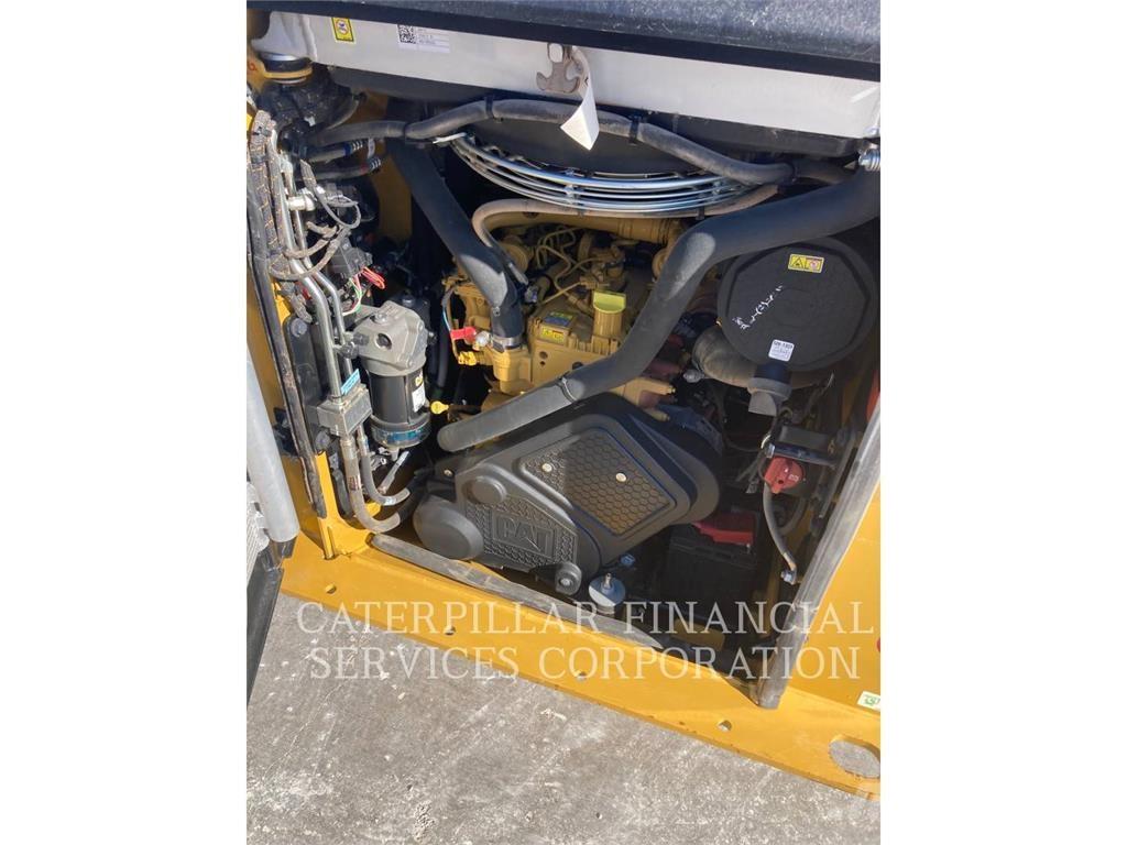 CAT 255-05 Pás Carregadoras de rastos