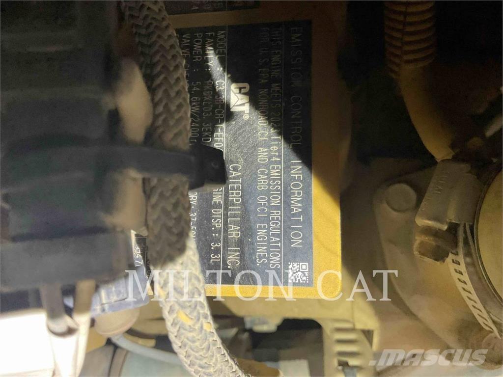 CAT 259D 3 Carregadoras de direcção deslizante