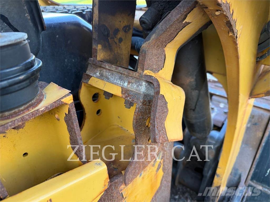 CAT 259D3 Pás Carregadoras de rastos