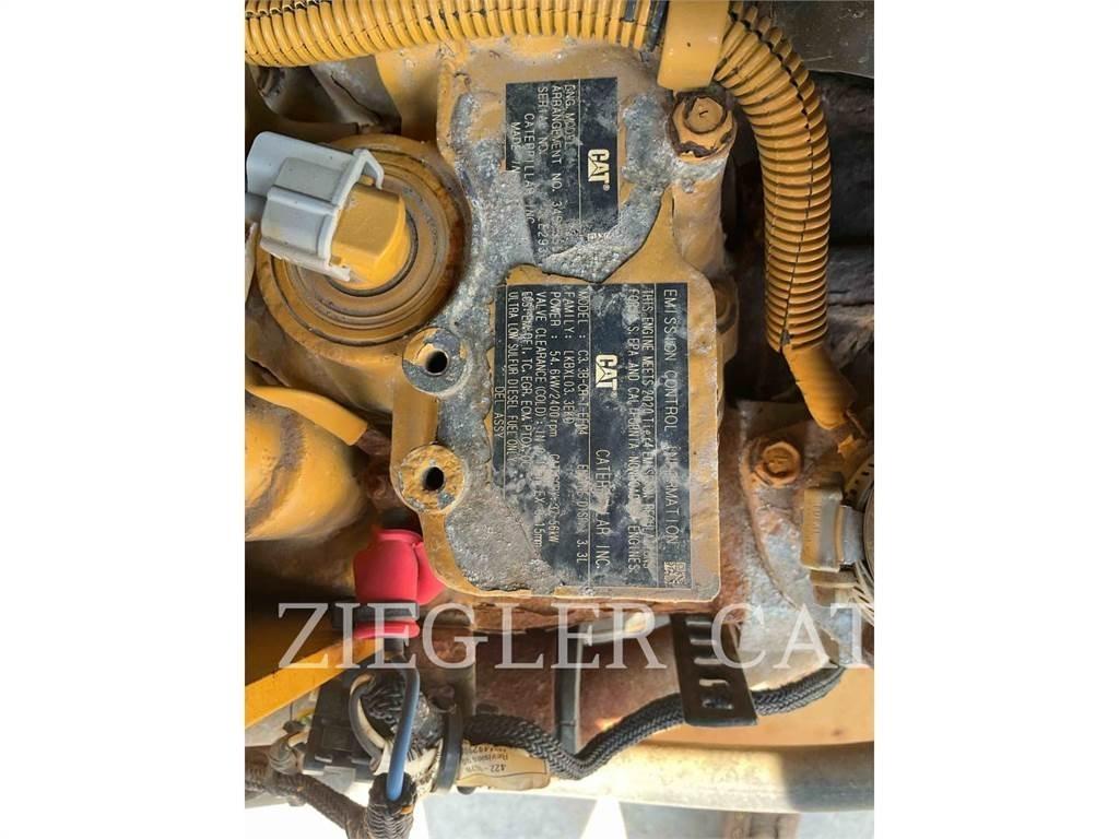 CAT 262D3 Carregadoras de direcção deslizante