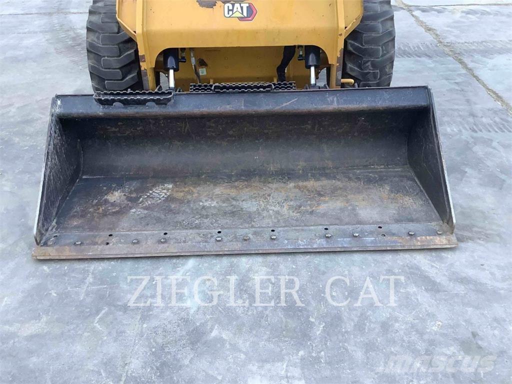 CAT 262D3 Carregadoras de direcção deslizante