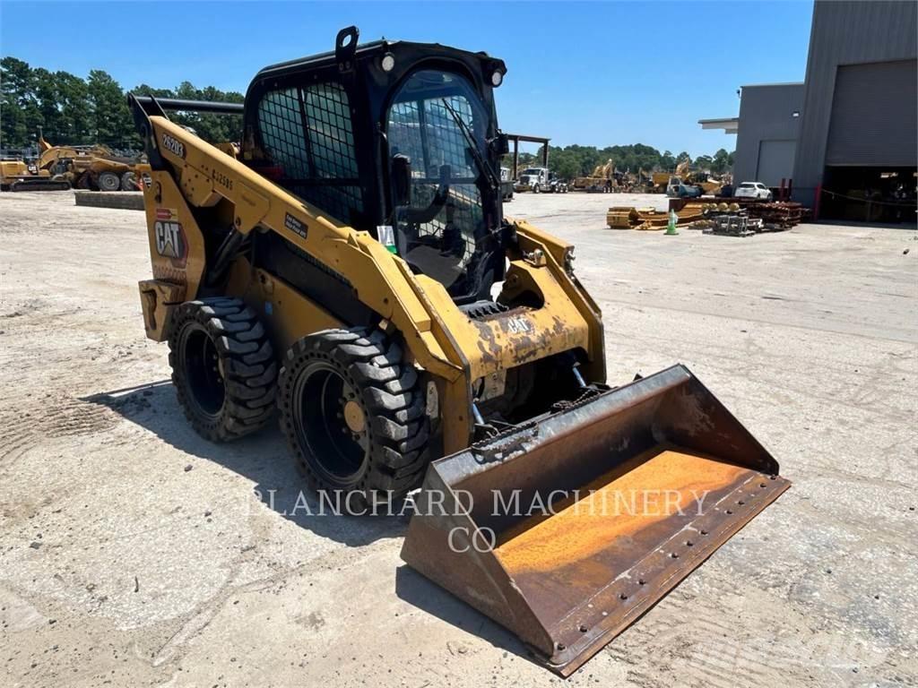 CAT 262D3 Carregadoras de direcção deslizante