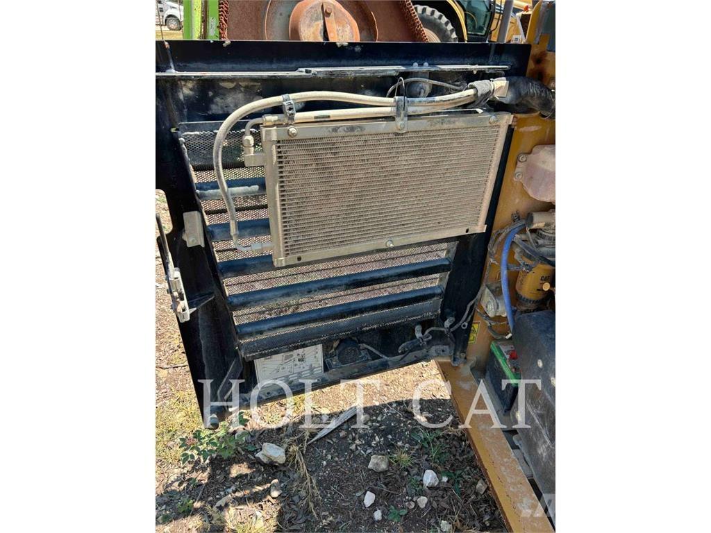 CAT 262D3 Carregadoras de direcção deslizante