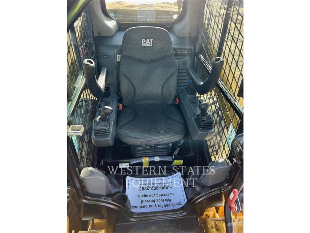 CAT 262D3 Carregadoras de direcção deslizante