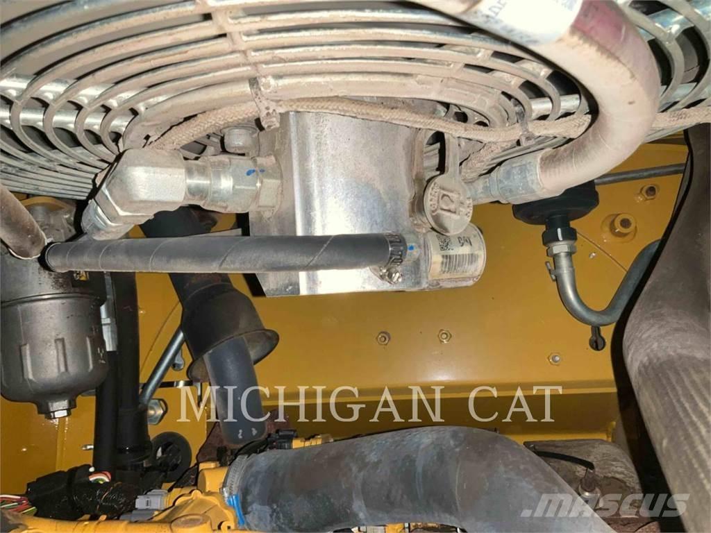 CAT 262D3 AHQR Carregadoras de direcção deslizante