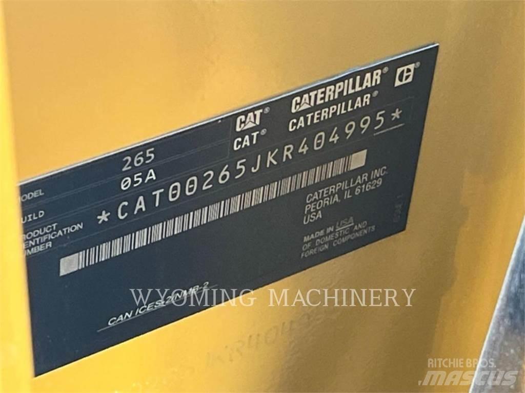 CAT 265 Carregadoras de direcção deslizante