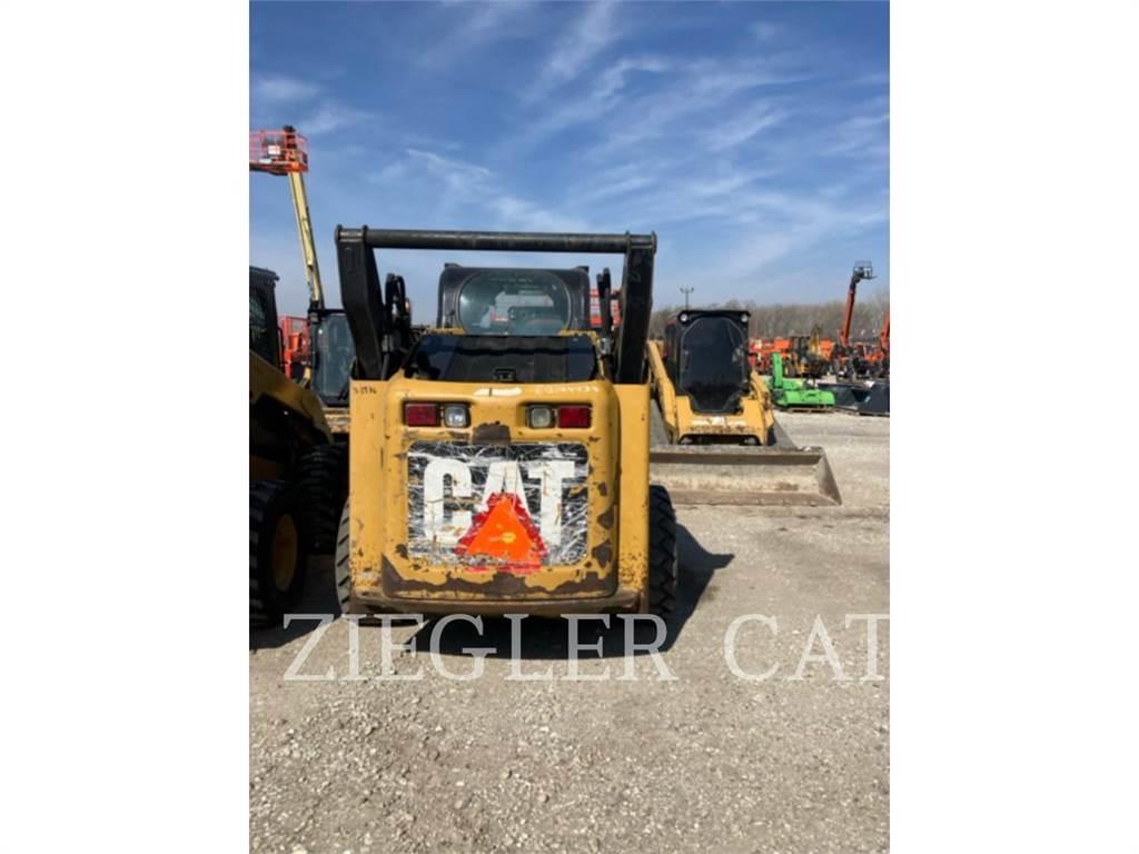 CAT 272C Carregadoras de direcção deslizante
