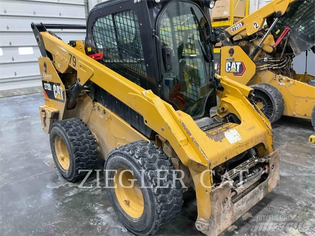 CAT 272D2 Carregadoras de direcção deslizante