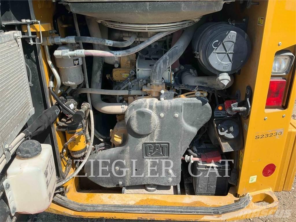 CAT 272D3 Carregadoras de direcção deslizante