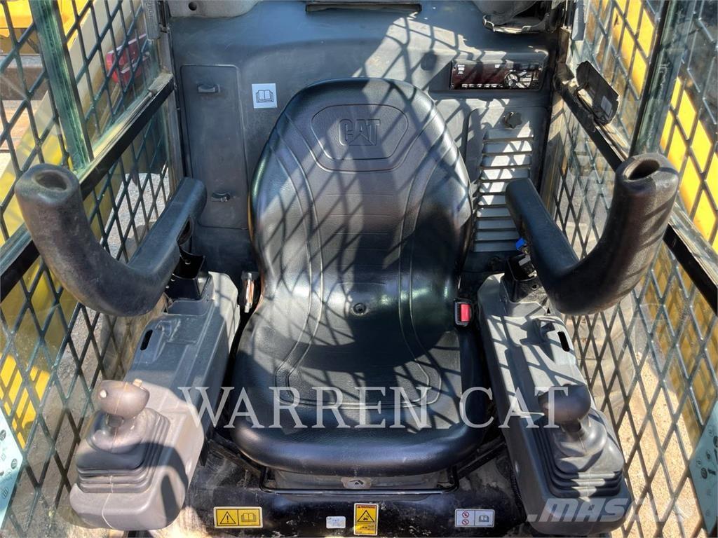 CAT 272D3 C3H1 Carregadoras de direcção deslizante