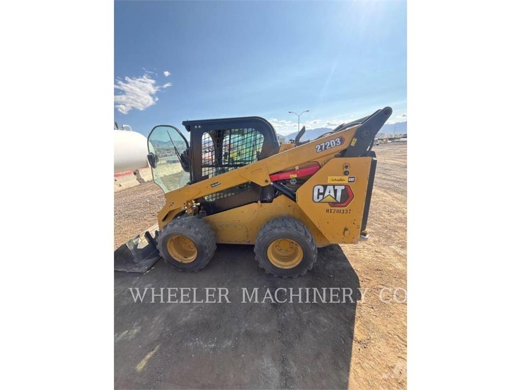 CAT 272D3 C3H2 Carregadoras de direcção deslizante