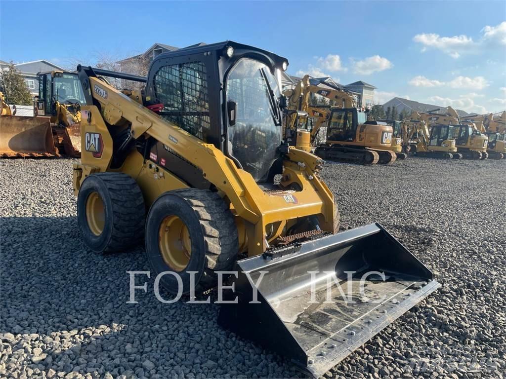 CAT 272D3XE Carregadoras de direcção deslizante