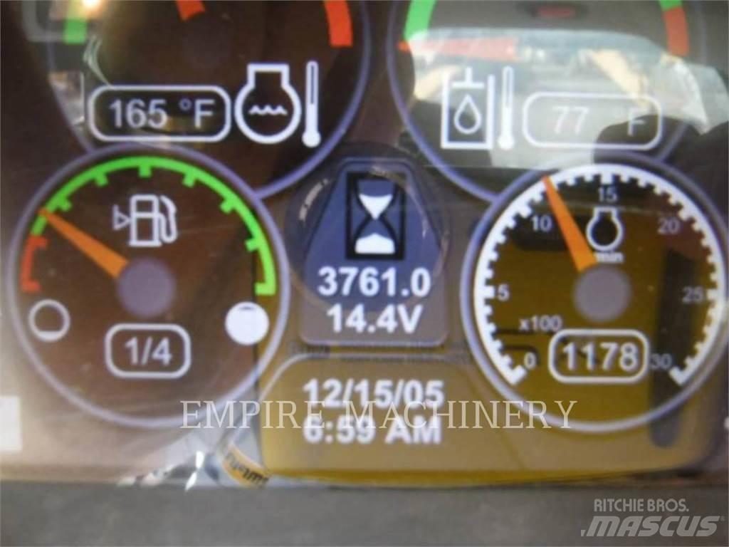CAT 289D Carregadoras de direcção deslizante