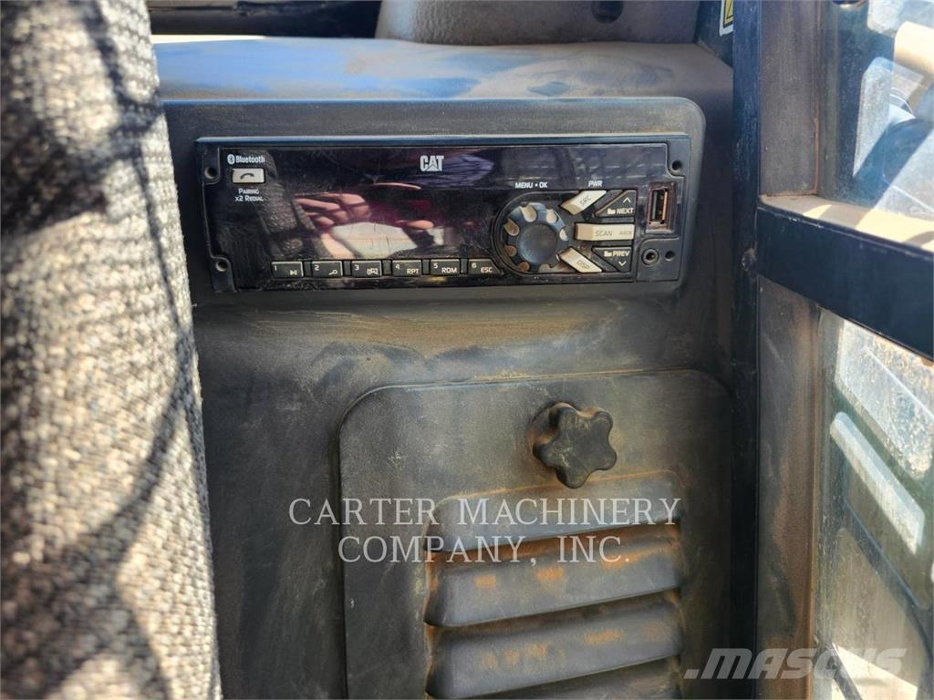 CAT 299D2 Carregadoras de direcção deslizante