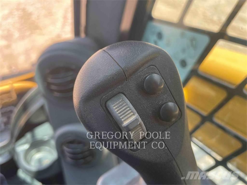 CAT 299D3 Pás Carregadoras de rastos