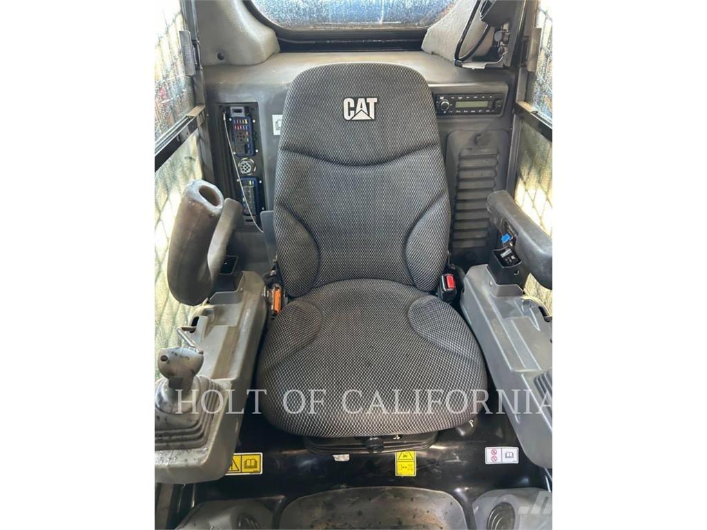 CAT 299D3XE Carregadoras de direcção deslizante