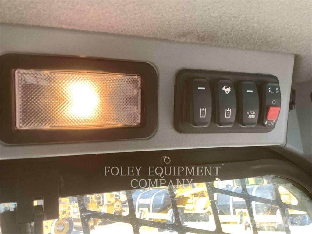 CAT 299D3XPS2C Carregadoras de direcção deslizante