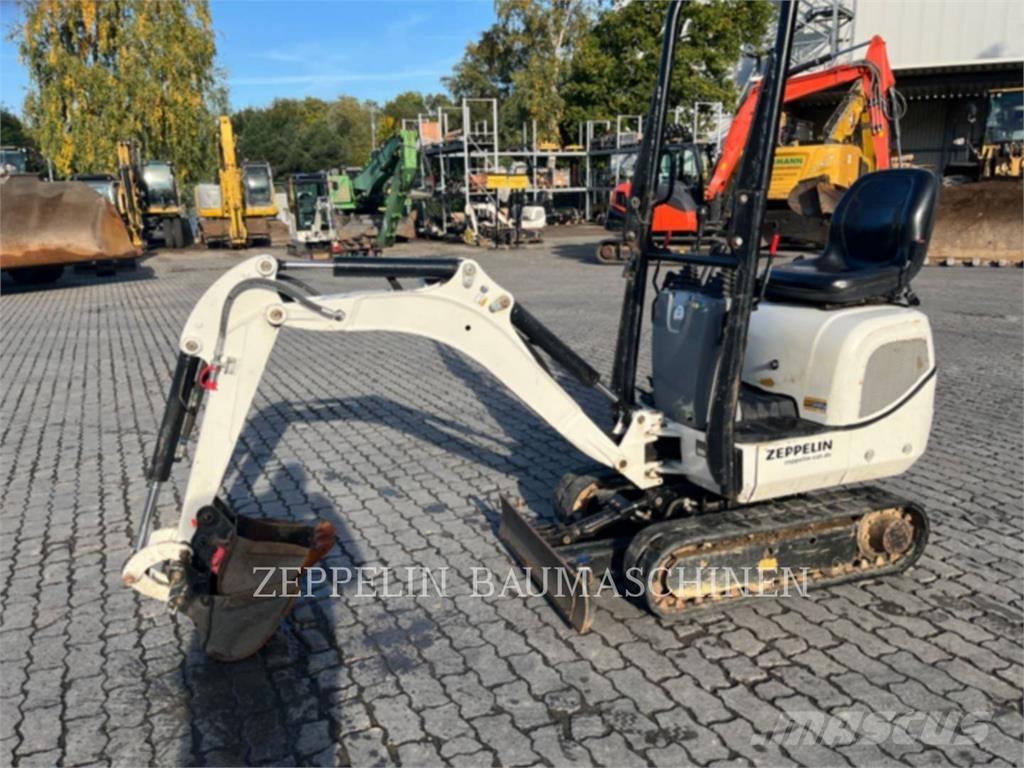 CAT 300.9D Escavadoras de rastos