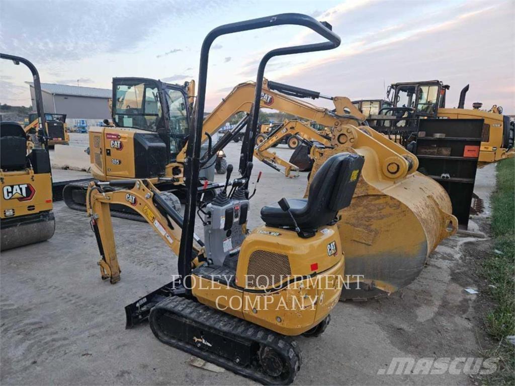 CAT 300.9DSO Escavadoras de rastos