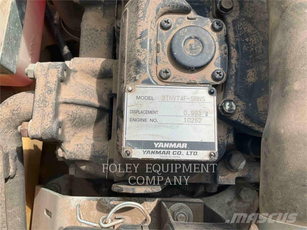 CAT 300.9DSO Escavadoras de rastos