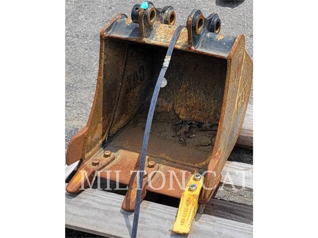 CAT 301 16 DIG BUCKET Baldes