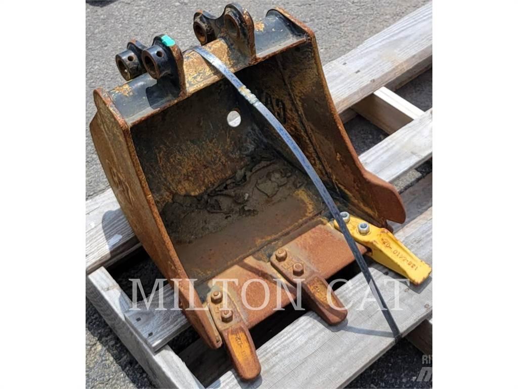 CAT 301 16 DIG BUCKET Baldes