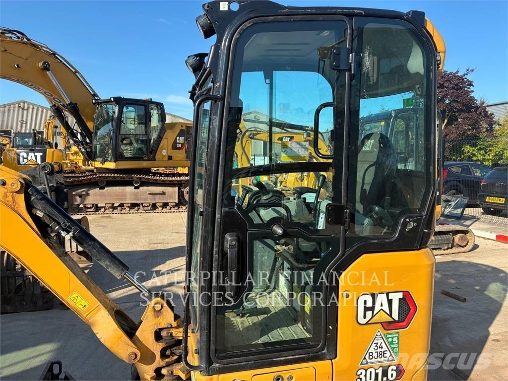 CAT 301.6 Escavadoras de rastos