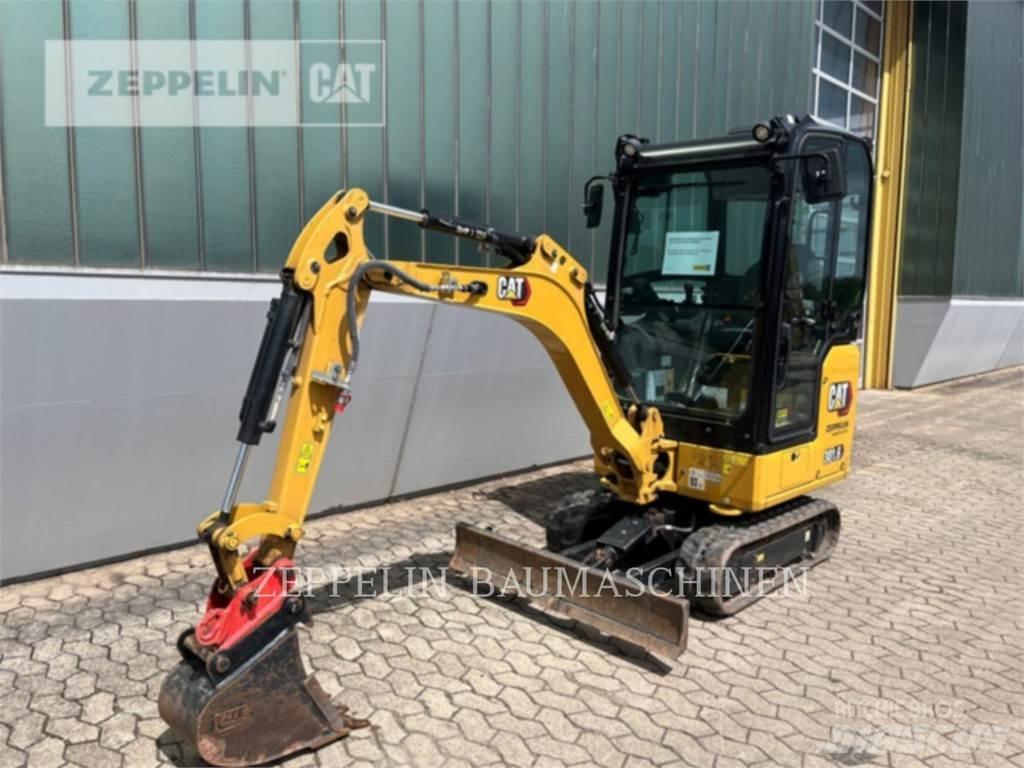 CAT 301.6-05A Escavadoras de rastos
