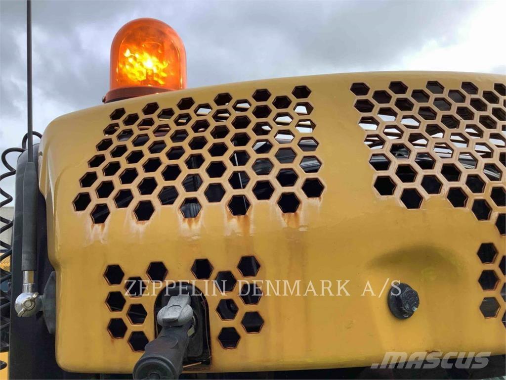 CAT 301.605 Escavadoras de rastos