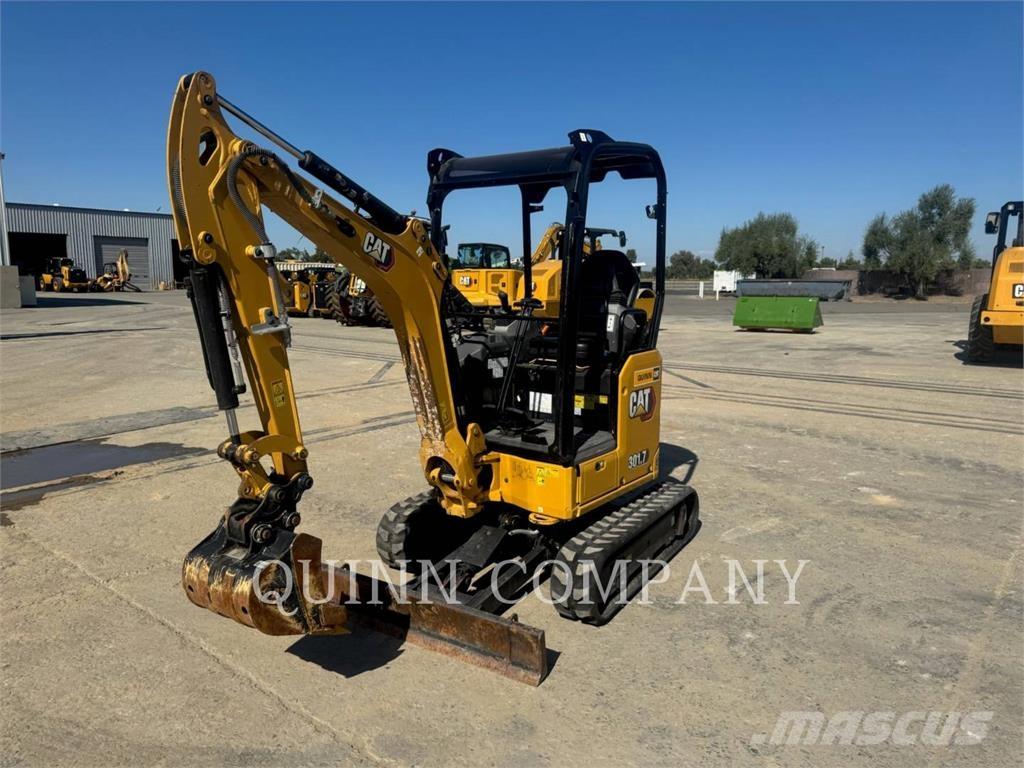 CAT 301.7 Escavadoras de rastos