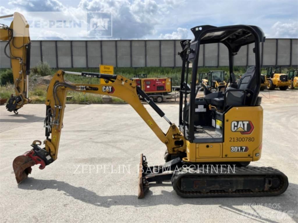 CAT 301.7-05A Escavadoras de rastos