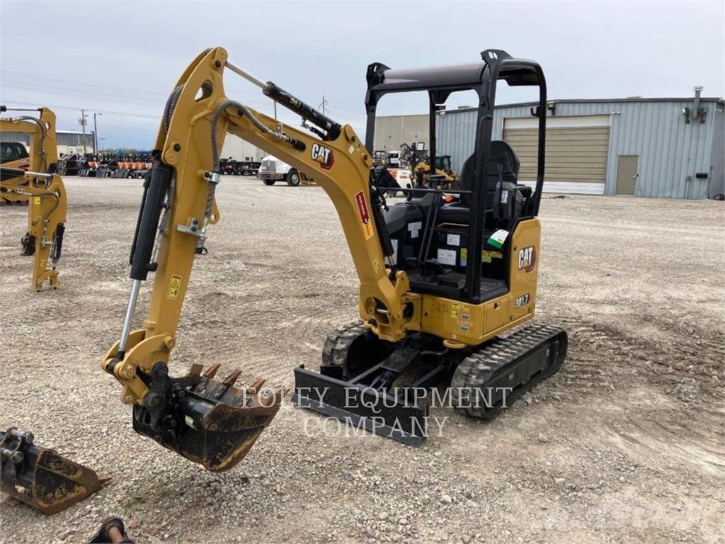 CAT 301.7-05LO Escavadoras de rastos