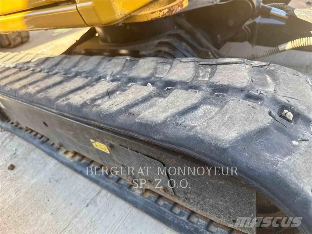 CAT 301.8 Escavadoras de rastos